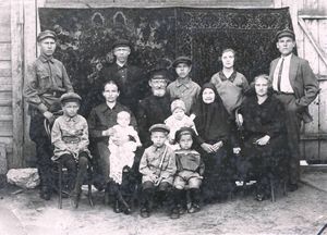 Family Peskov AP 1929.jpg
