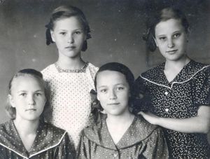 PeskovaLA 1954.jpg